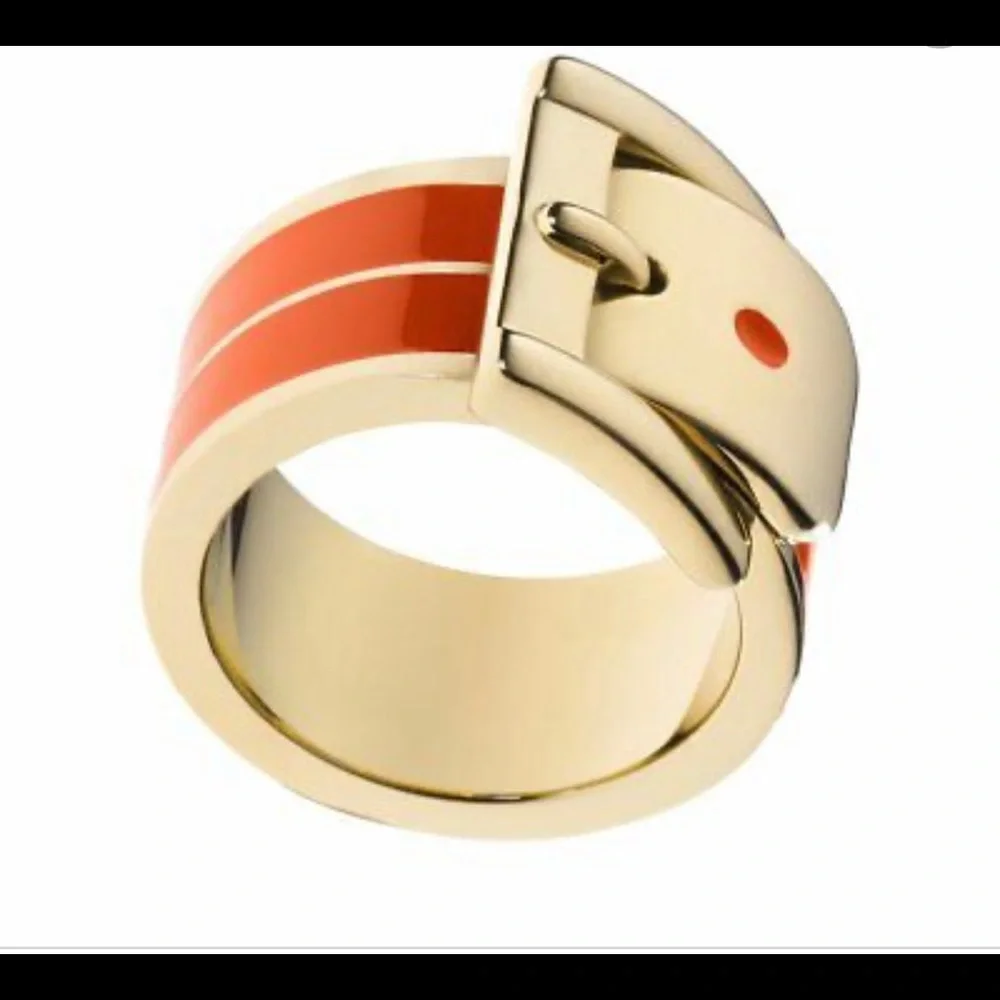 MICHEAL KORS RING - Picture 2 of 3